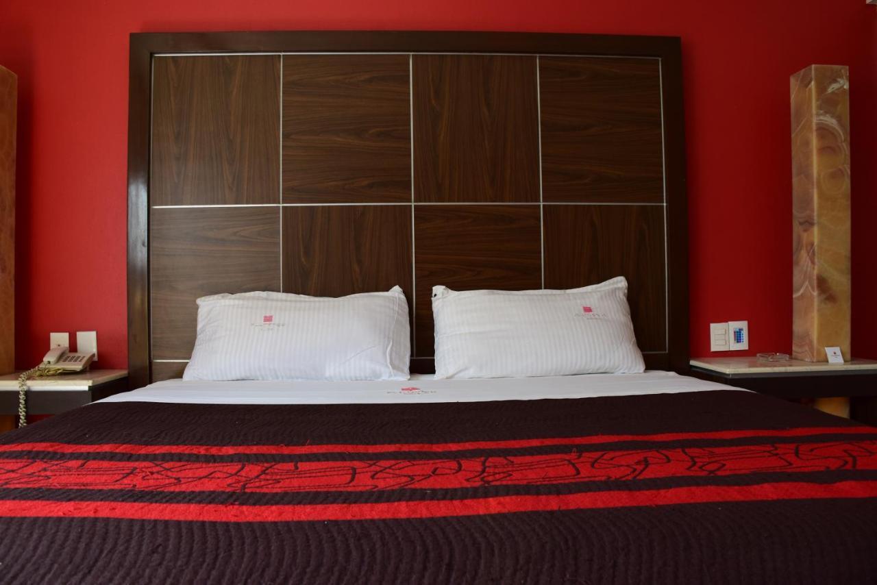 Plutarco Suites Mexico Extérieur photo